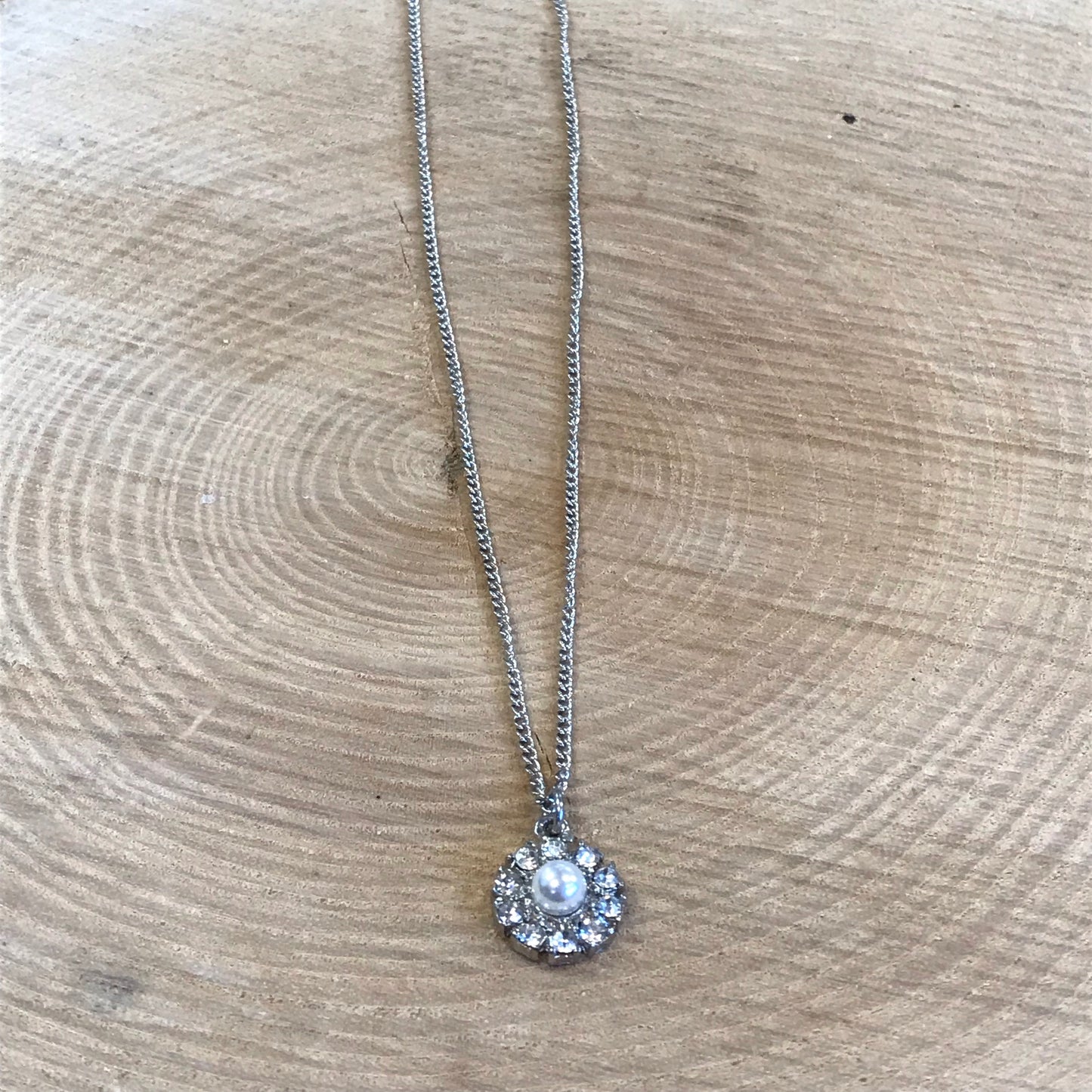 Necklace (5911519297696)